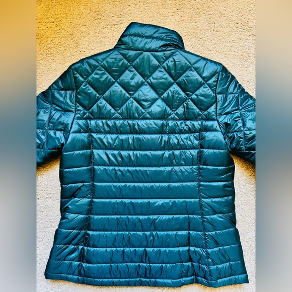 Women’s Patagonia Puffer Jacket | Perfect Condition - Picture 2 of 10